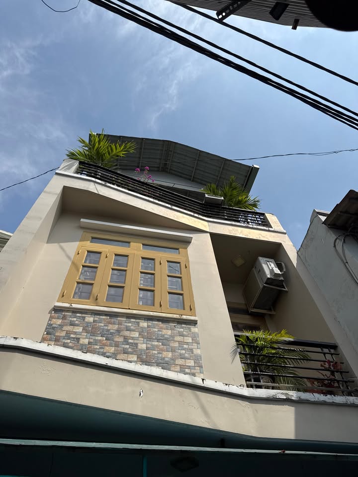 Nhà Hẻm 3m Phạm Thế Hiển, Quận 8, Diện tích 56m² giá 6 tỷ - Nhà 2 tầng kiên cố, sẵn sàng vào ở!