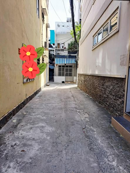 Nhà riêng Quận 10 Hòa Hưng 41m² giá 4.3 tỷ - Hàng hiếm cực thoáng 3 mặt hẻm!