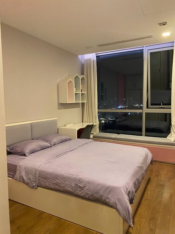 Căn hộ Vinhomes Central Park quận Bình Thạnh 84m² giá 13 tỷ - Sẵn sàng vào ở!