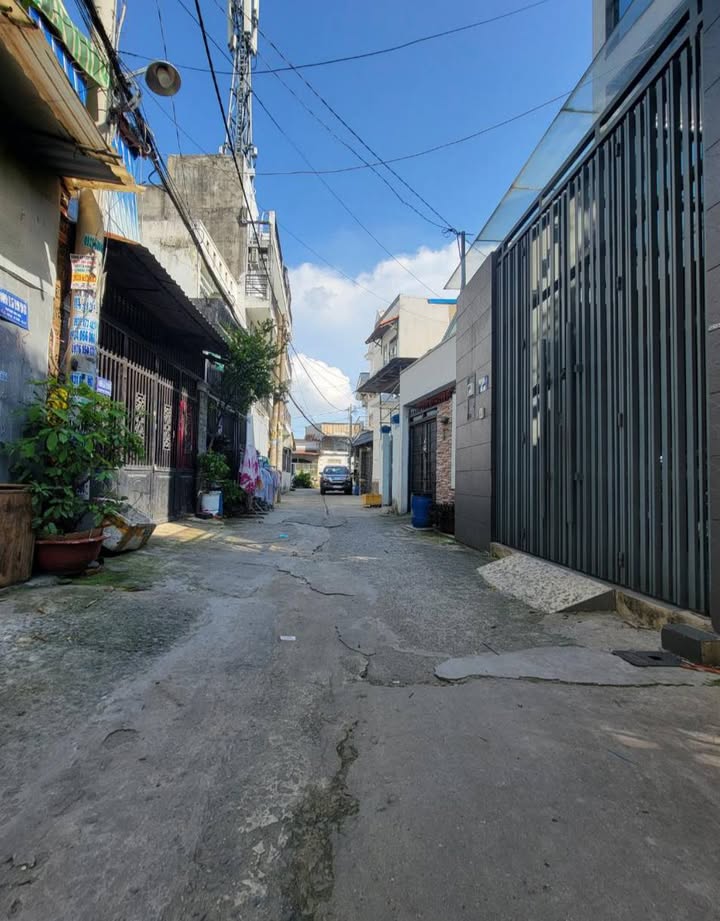 Nhà Huỳnh Thị Hai, Trung Mỹ Tây, Quận 12 - 60m² chỉ 3.85 tỷ - Sẵn sàng ở ngay!