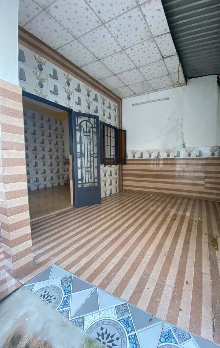 Nhà cho thuê hẻm ô tô đường Võ Văn Kiệt, Sóc Trăng - Giá hấp dẫn chỉ 3.5 triệu/tháng!