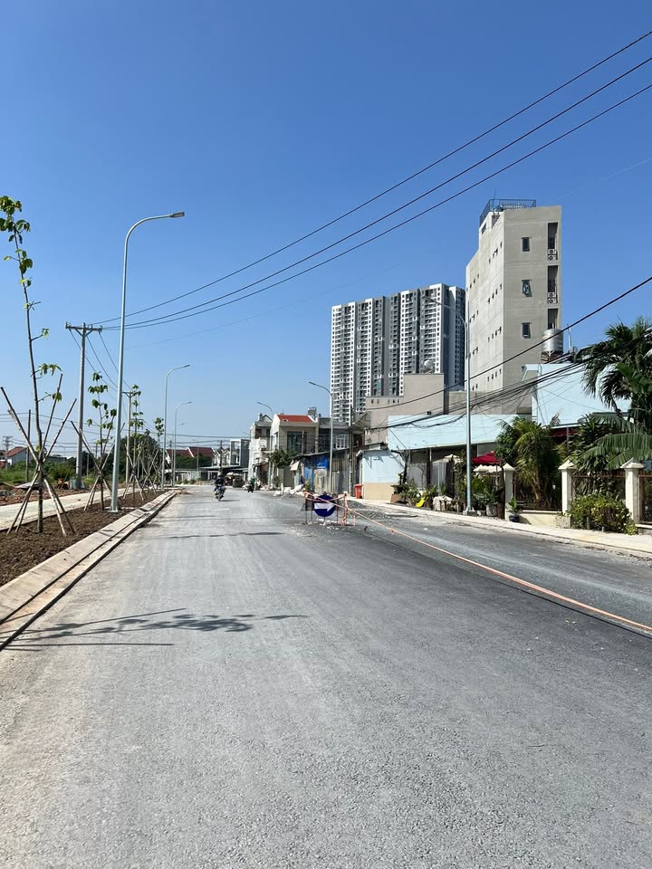 Đất mặt tiền Tôn Thất Tùng, Dĩ An 275m² giá 19 tỷ - Cơ hội đầu tư tuyệt vời!
