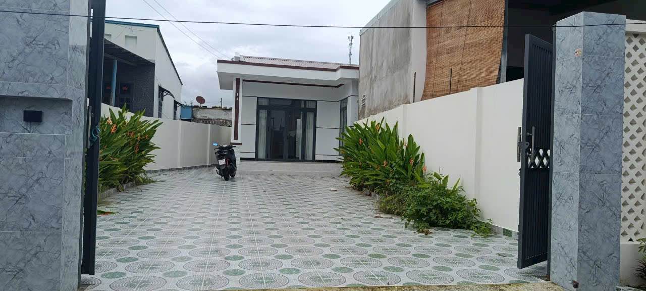 Nhà phố Hộ Hải Ninh Thuận 213m² giá 1 tỷ - Chính chủ bán gấp!