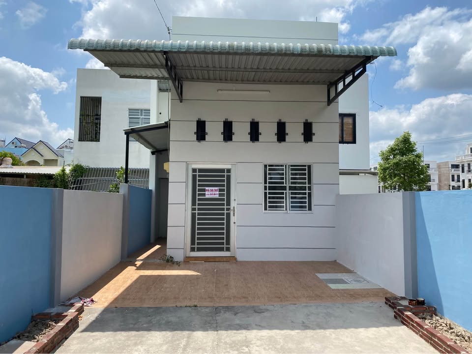 Nhà trệt KDC Hồng Loan 104.3m² giá 4.2 tỷ - Đầu tư sinh lời ngay!