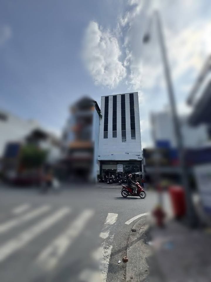 Nhà mặt tiền Gò Dầu, Tân Phú 1000m² giá 90 triệu - Đặt cọc 2 tháng