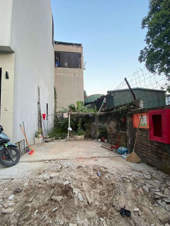 Đất nền Ngọc Thụy Long Biên 37.7m² giá 6 tỷ - Nở hậu, thương lượng tốt!