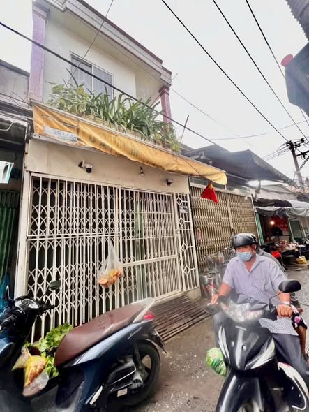 Nhà phố kinh doanh mặt tiền hẻm 96 Đào Tông 42m² giá 1.99 tỷ - Pháp lý sổ hồng chính chủ!