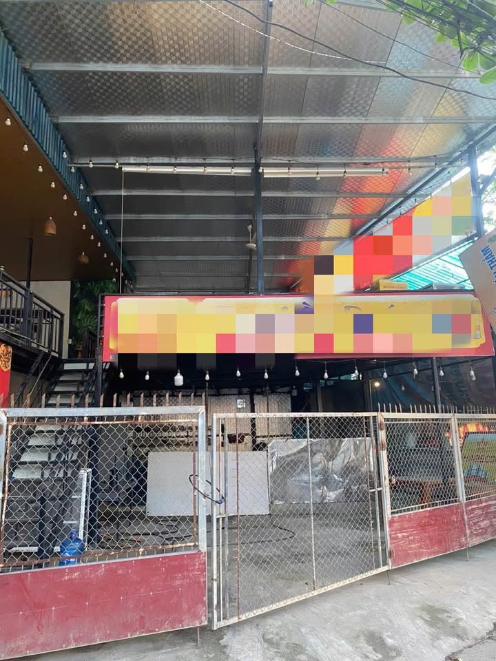 Nhà mặt tiền Hòa Bình, Yên Bái 98m² giá 2 tỷ - Kinh doanh thuận lợi!