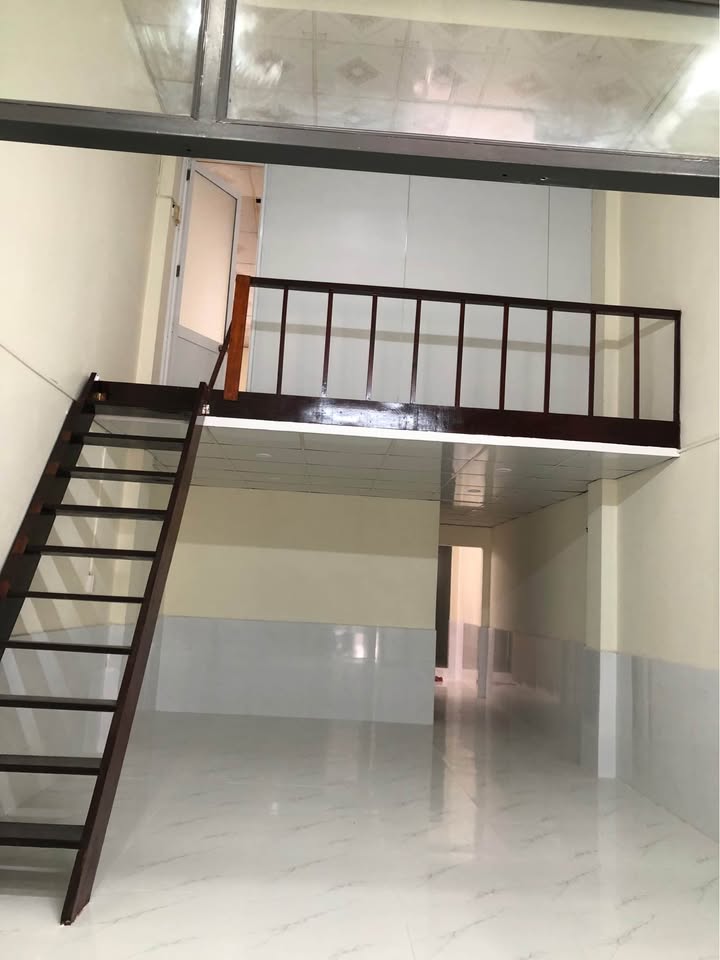 Nhà mặt tiền Bàu Hạc 2, Đà Nẵng 69m² giá 9.5 triệu - Kinh doanh thuận lợi!