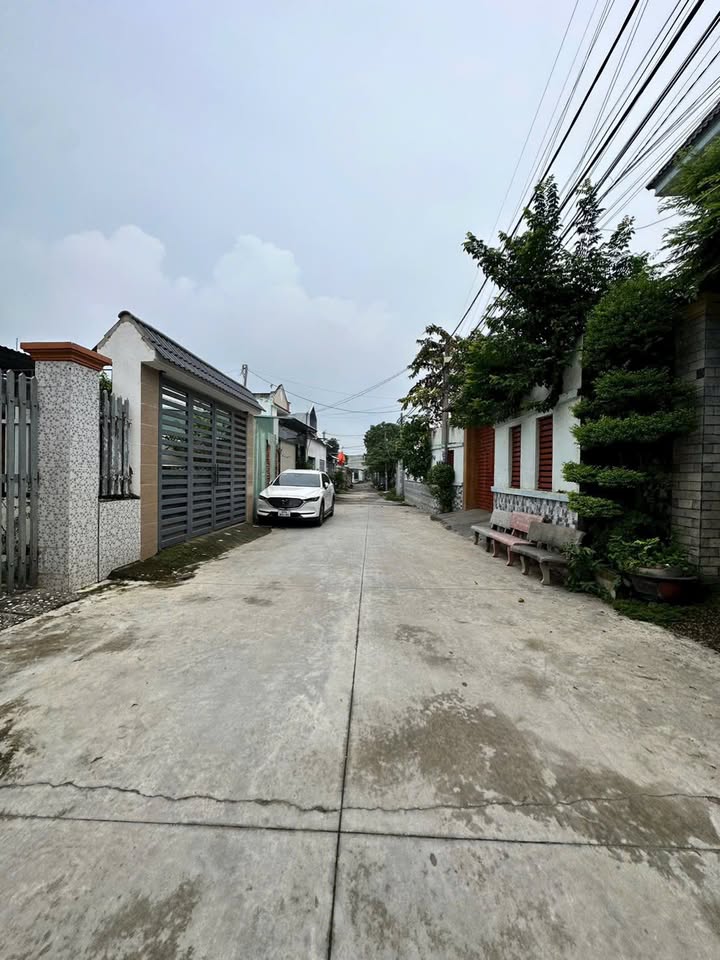 Đất thổ cư 105m² Trảng Dài Biên Hòa chỉ 3.2 tỷ - Sổ đỏ chính chủ!