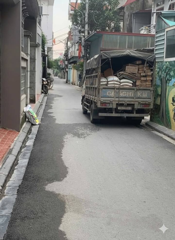 Đất Cầu Cả, Cổ Loa 62m² giá 3 tỷ - Sổ đỏ trao tay, đầu tư sinh lời!