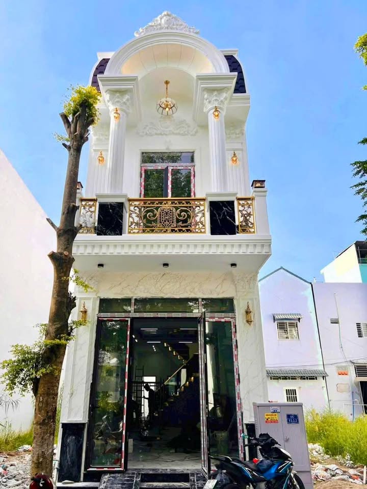 Nhà 2 tầng đường Nguyễn Văn Cừ Nối Dài, 64m² giá 4.299 tỷ - Thiết kế hiện đại, tặng nội thất!