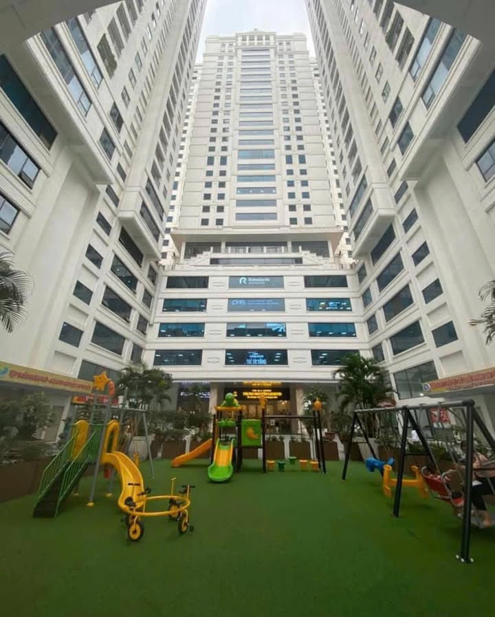 Chung cư Central Point đường Trung Kính 70m² giá 13 triệu - Nhận nhà ngay 1/12!