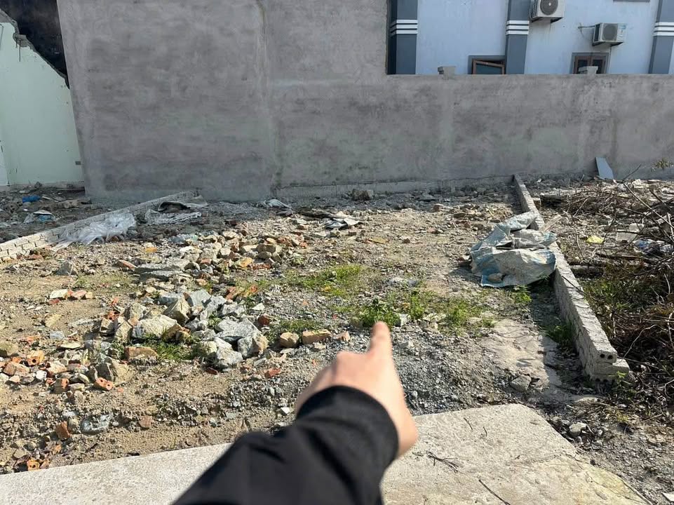 Đất nền Quán Bàu 57m² giá 1.7 tỷ - Cơ hội an cư tuyệt vời!