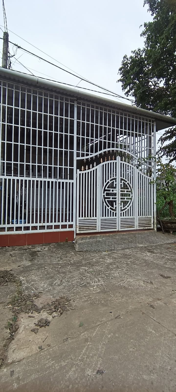 Nhà cấp 4 thôn 2, xã Ea Kar 148m² giá 1.3 tỷ - Tiện ích đầy đủ, thương lượng chính chủ!