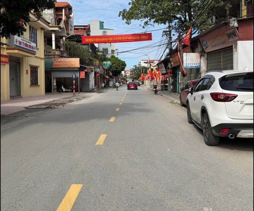 FrontHouse Phù Khê 77m² giá 4 tỷ - Vị trí kinh doanh đắc địa!