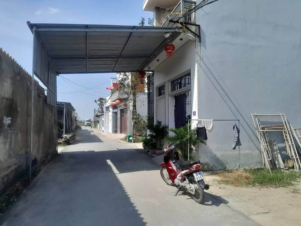 Đất nền phường Thành Sen, Hà Tĩnh 113m² giá 2.1 tỷ - Vị trí thuận lợi, giao thông dễ dàng!