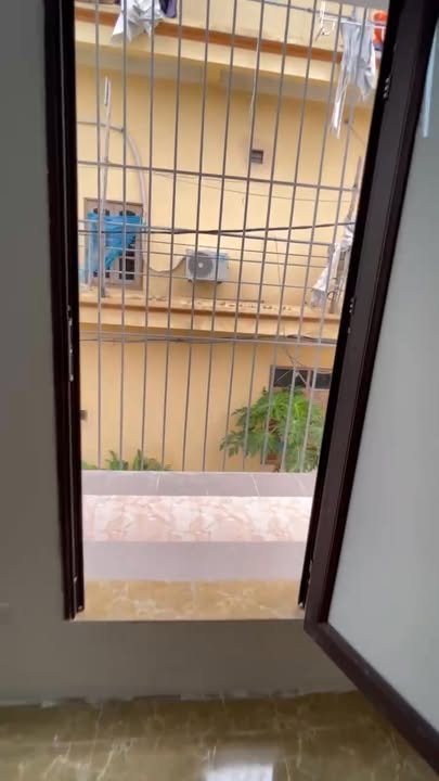 Phòng cho thuê tại Tân Mai, Hoàng Mai, 30m² - Chính chủ, vào ở ngay!