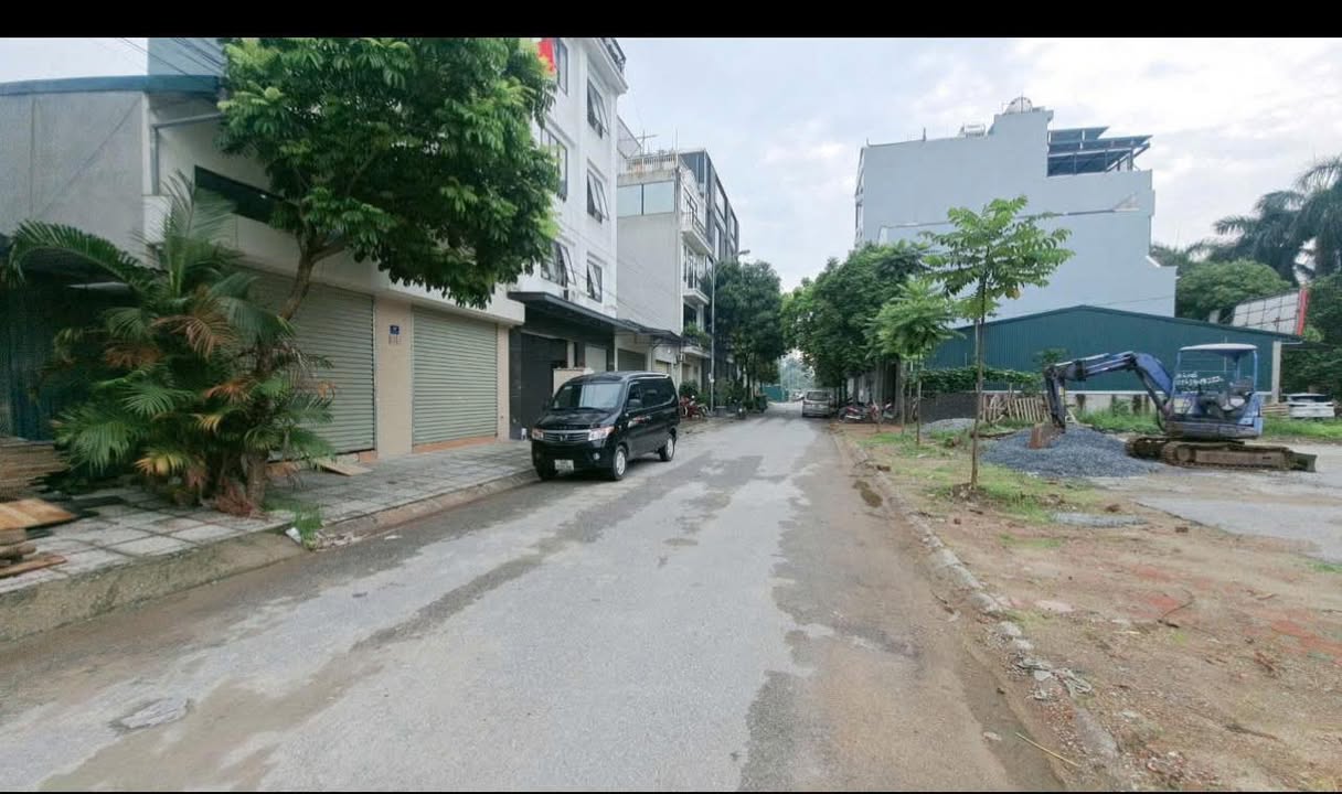 Đất Phân Lô Phường Phương Canh 43m² giá 9 tỷ - Ô tô tránh đỗ thoải mái!