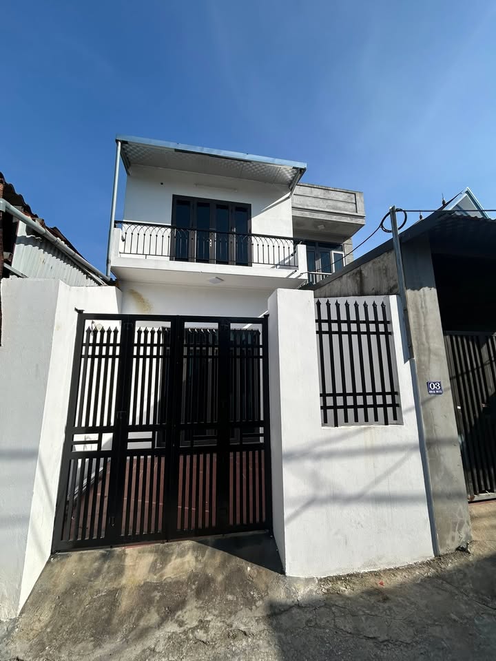 Đất thổ cư thôn Tuyền, Đông Xuân 82m² - Bán đất tặng nhà 2 tầng, ô tô vào tận nơi!