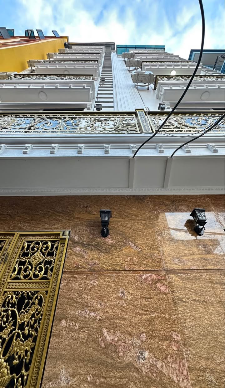 Căn hộ CCMN Ngoại Giao Đoàn 63m² giá 16.95 tỷ - Dòng tiền ổn định 80 triệu/tháng!