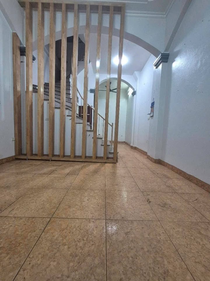 Nhà riêng Lĩnh Nam 37m² giá chỉ 6 tỷ - Đầu tư sinh lời ngay!