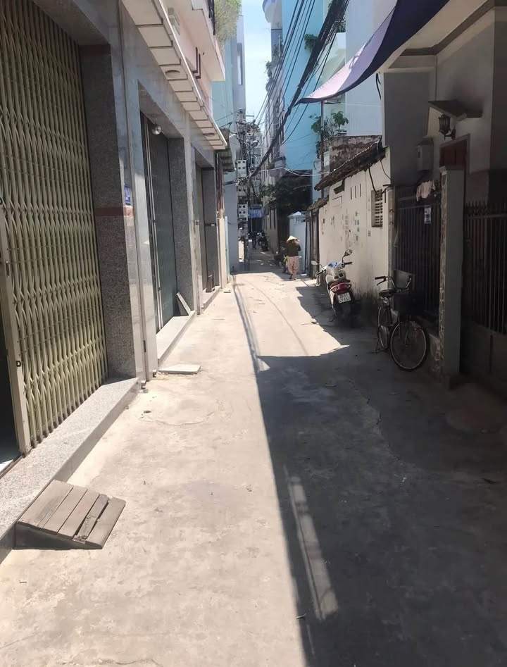 Nhà hẻm đường Nguyễn Thái Học, Ngô Mây, 90m² giá 3.2 tỷ - Đầu tư sinh lời ngay!