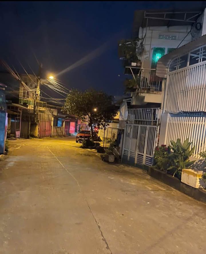 Nhà 1 Mê Hẻm 52 Hồ Tùng Mậu 62.7m² giá 2.82 tỷ - Sẵn sàng vào ở ngay!