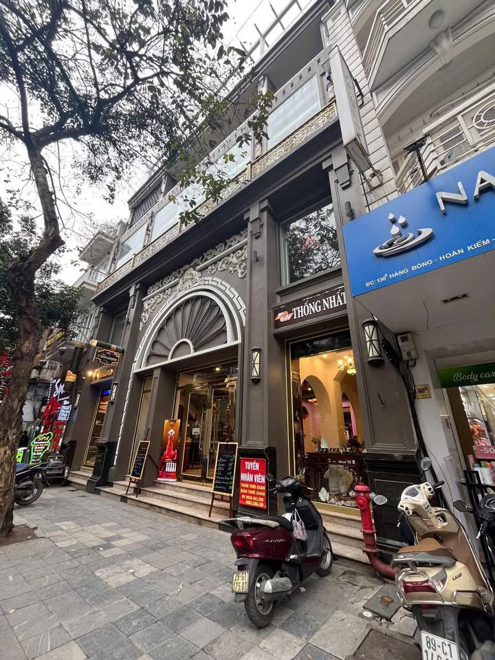 Mặt bằng kinh doanh cho thuê phố Xã Đàn 100m² giá 150 triệu - Địa điểm hoàn hảo cho thương hiệu bạn!