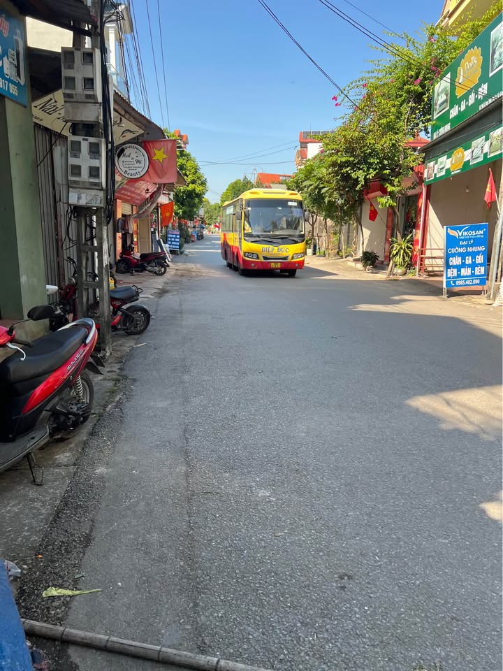 Nhà 4 tầng cho thuê tại xã Ngọc Thiện, Tân Yên - Vị trí thuận lợi gần chợ và trường học!