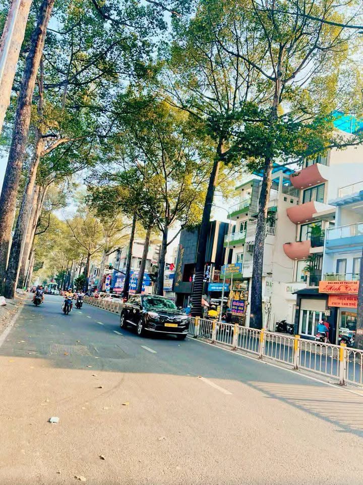 Nhà phố Quận 10, 50m² giá 13 tỷ - Đầu tư sinh lời ngay!