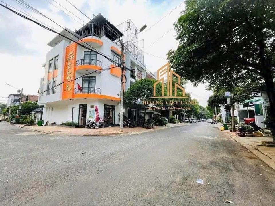 Nhà 2 mặt tiền đường Ngô Văn Năm, 79m² giá 10.5 tỷ - Cơ hội hiếm có cho đầu tư và sinh sống!