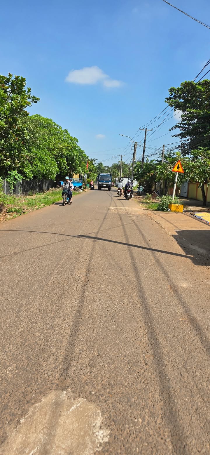 Đất thổ cư Hàng Gòn Long Khánh 1440m² giá 1.44 tỷ - Sổ đỏ chính chủ, sang tên nhanh!