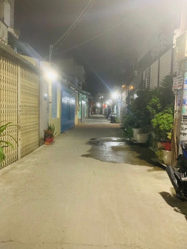 Nhà phố 1942/90 Huỳnh Tấn Phát, Nhà Bè 38m² giá 2.75 tỷ - Ô tô vào tận nhà!