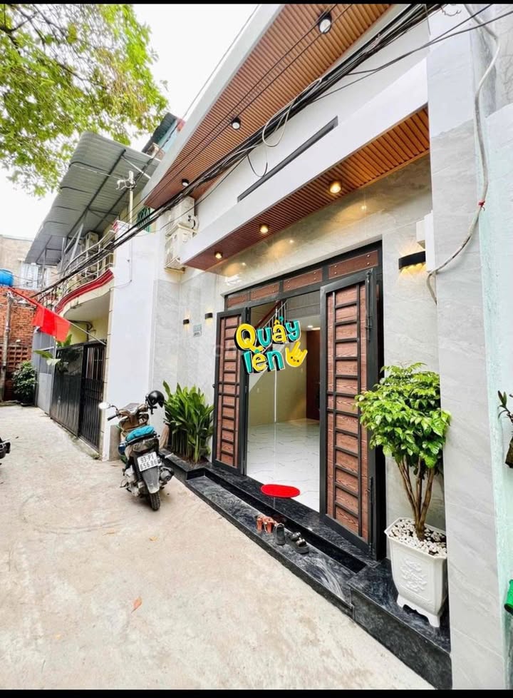 Nhà phố Trung Mỹ Tây 38m² giá 3.35 tỷ - Dọn vào ở ngay!