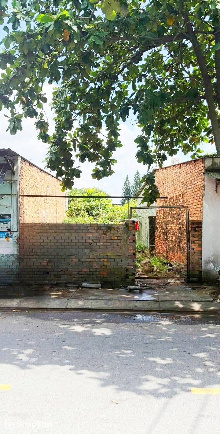 Đất mặt tiền Phan Văn Hớn, Bà Điểm, Hóc Môn 125m² giá 6.4 tỷ - Kinh doanh thuận lợi!