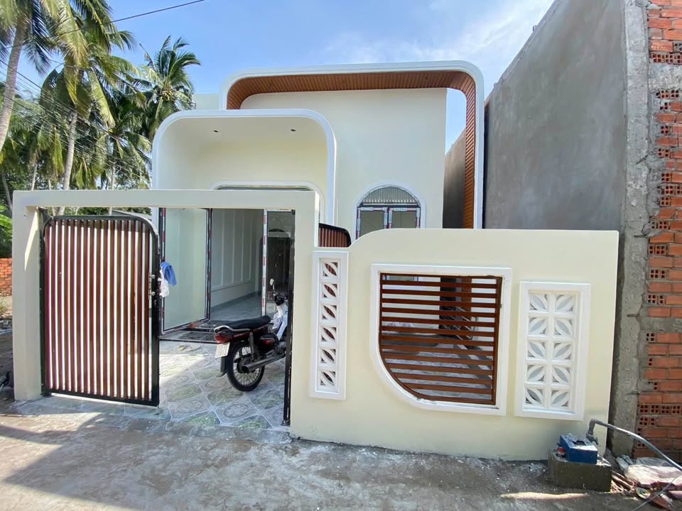 Nhà cấp 4 mới xây 88m² tại hẻm 220 đường 14/9, Vĩnh Long chỉ 1.25 tỷ - Sổ đỏ chính chủ!