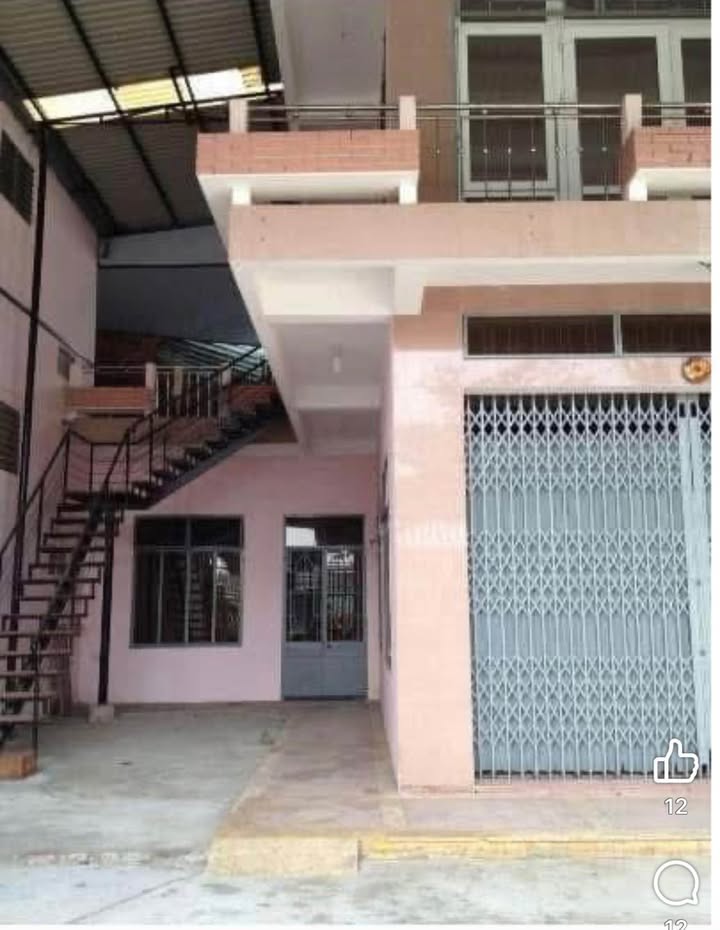 Nhà nguyên căn mặt tiền đường 2/9, quận Hải Châu 195m² giá 15 triệu - Kinh doanh thoải mái!