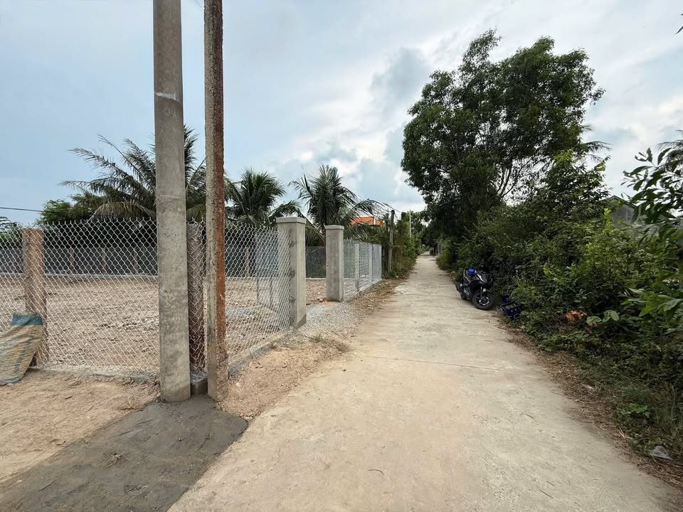 Đất nền Vạn Thắng Khánh Hòa 300m² giá chỉ 5 triệu/m² - Tiềm năng đầu tư vượt trội!