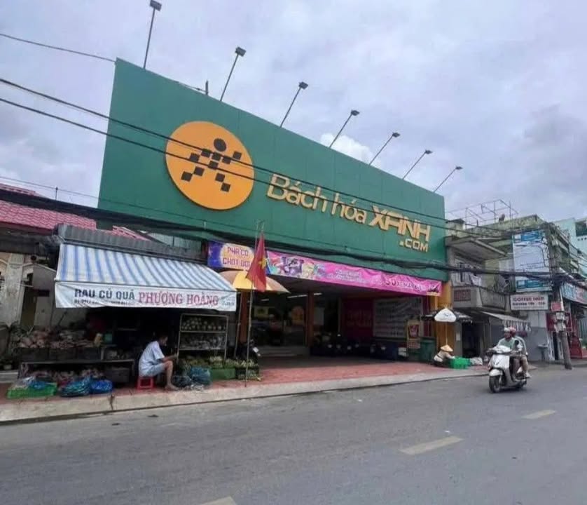 Nhà mặt tiền Nguyễn Thị Minh Khai, quận Ninh Kiều, 236m² giá 30.45 tỷ - Cơ hội đầu tư sinh lời!