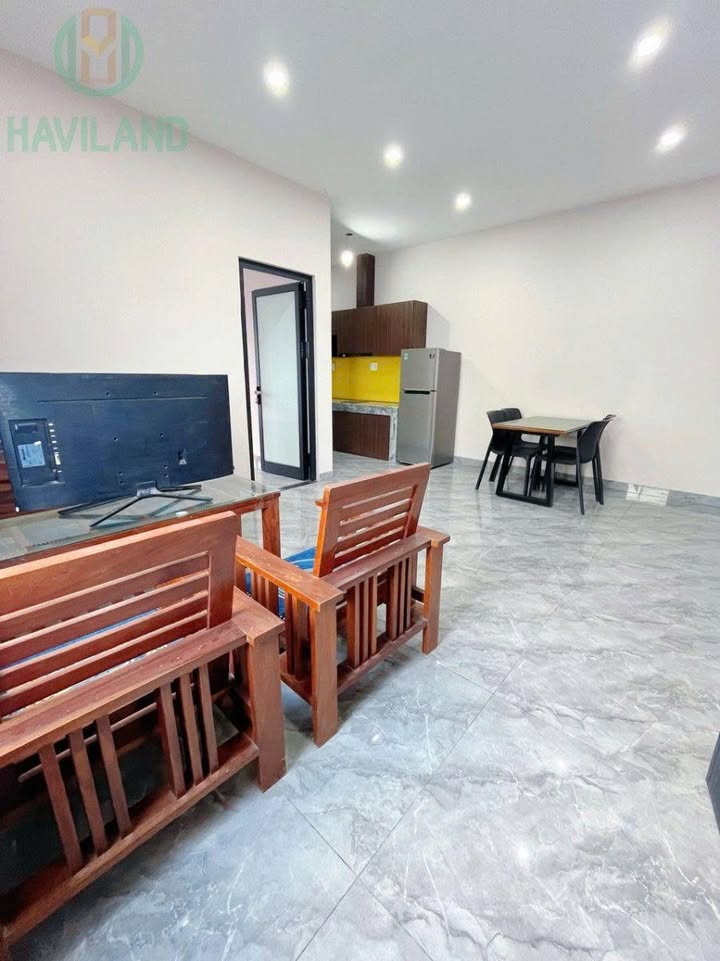 Căn hộ 1PN cho thuê đường Nguyễn Tất Thành 50m² - Đối diện biển thoáng mát!