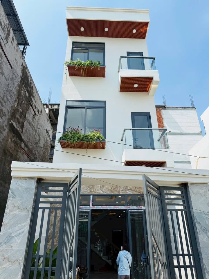 Nhà phố hẻm Lê Văn Việt, Q9 - 69m² giá 6,2 tỷ - Sổ hồng chính chủ!