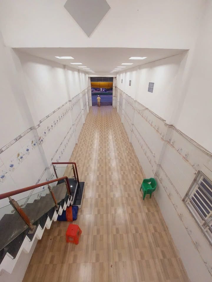 Cho thuê mặt bằng 4.5x25m tại Hiệp Phước - Giá chỉ 7 triệu/tháng!