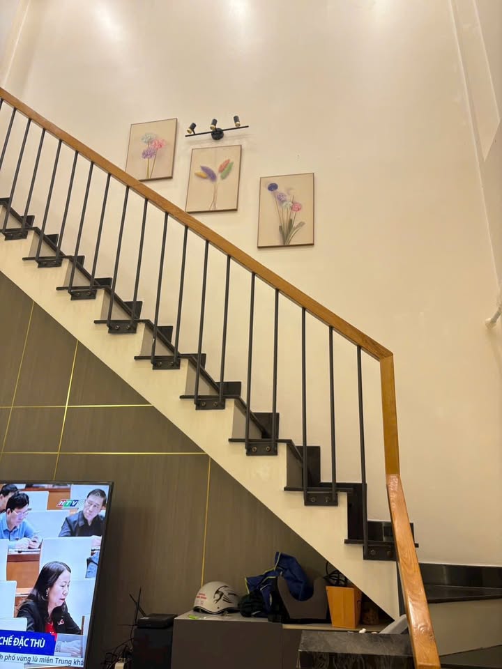 Nhà phố Phú Thọ, Thủ Dầu Một 88m² giá 2 tỷ - Bán gấp, đầy đủ tiện nghi!