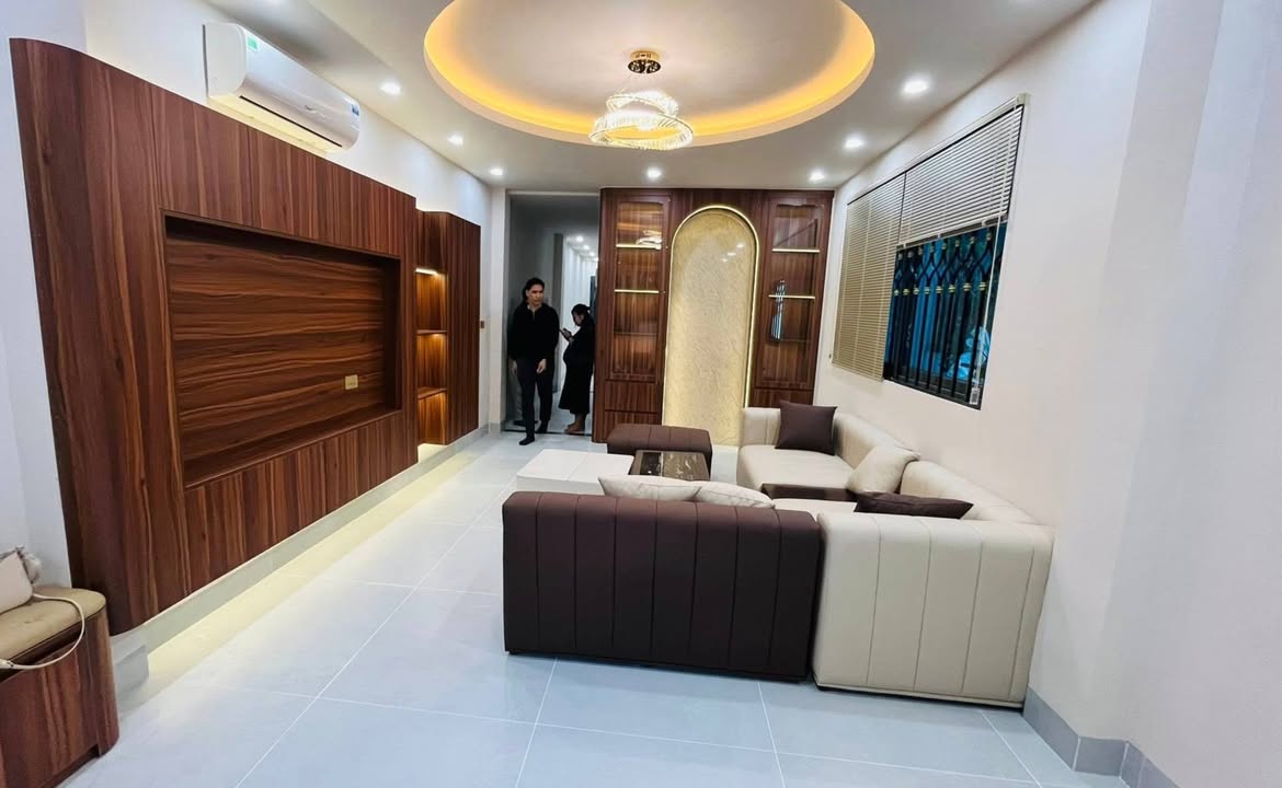 Nhà phố Bạch Mai, Hai Bà Trưng 55m² giá 15.8 tỷ - Đầu tư kinh doanh lý tưởng!