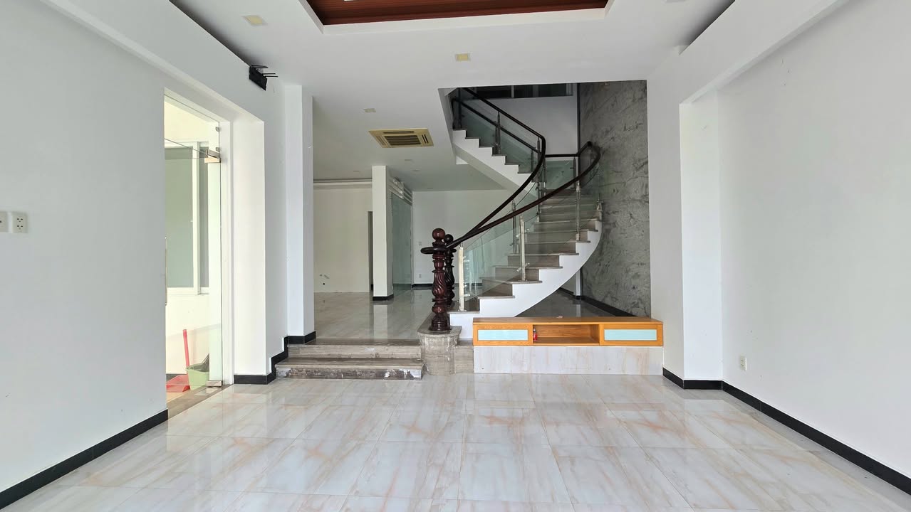 Nhà mặt tiền chợ Tân Thành, Phú Tân, Bến Tre 136,5m² giá 8,8 tỷ - Đầu tư sinh lời ngay!