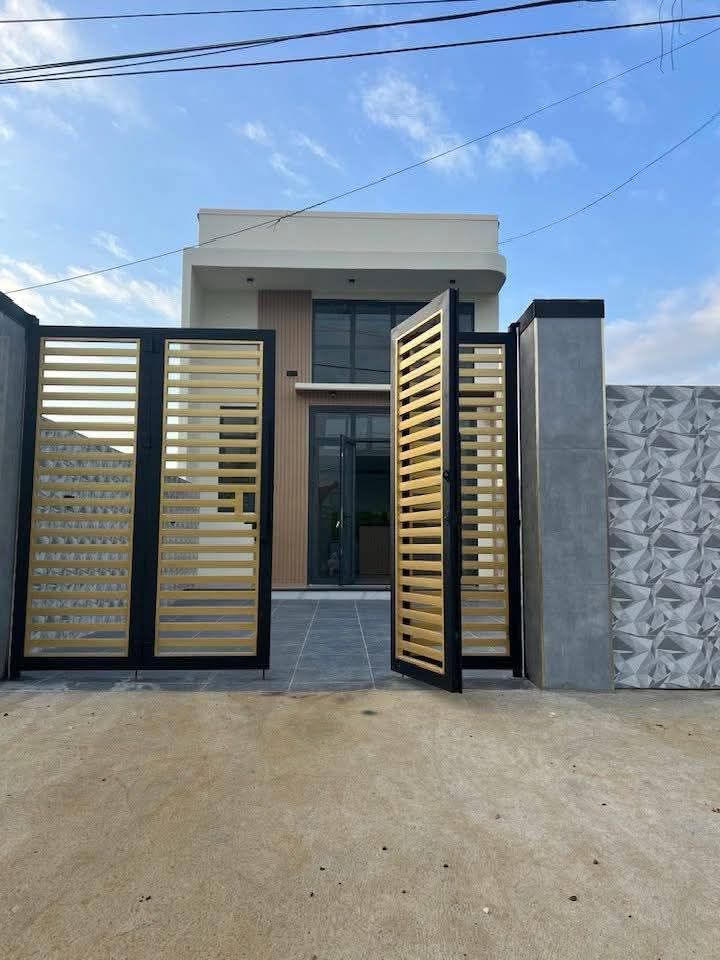 Nhà mới xây tại Thôn 10 Lộc Ngãi 125m² giá 1.9 tỷ - Sẵn sàng vào ở!