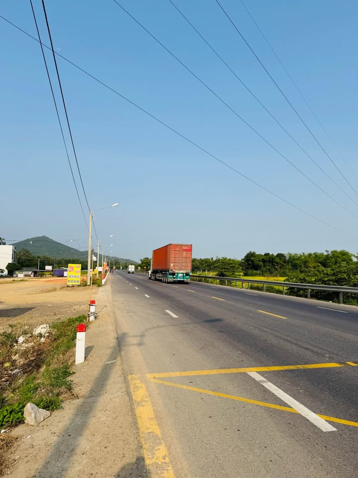 Đất nền mặt tiền Quốc lộ 1A, Nhơn Thành, 100m² giá 1 tỷ - Đầu tư sinh lời ngay!