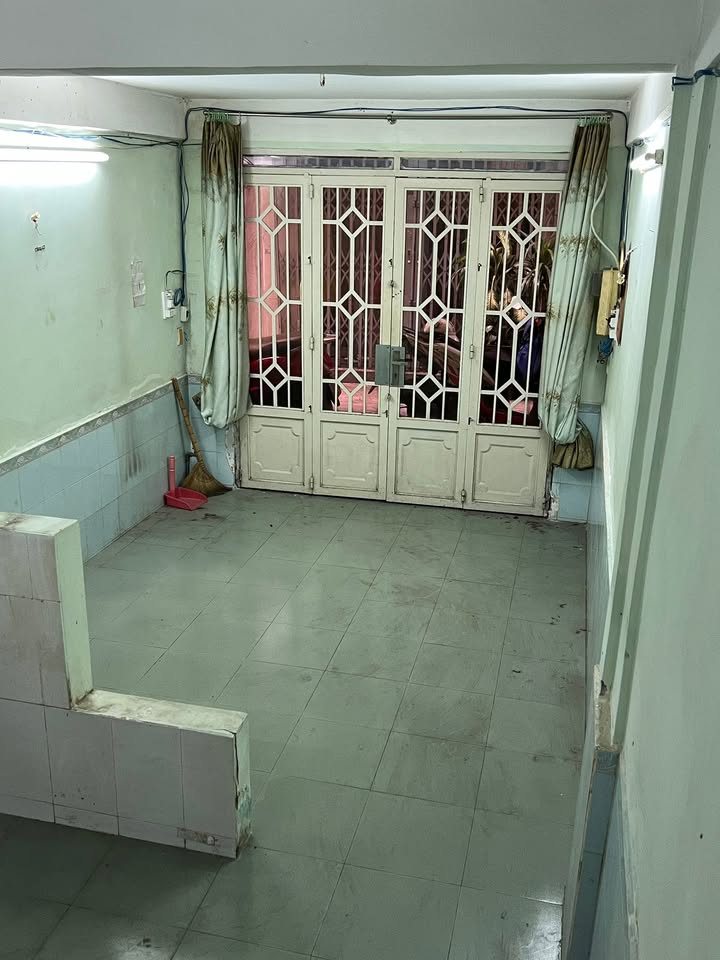 Nhà phố Lê Quốc Hưng, Quận 4, 24m² giá 3.79 tỷ - Chủ cần bán gấp!