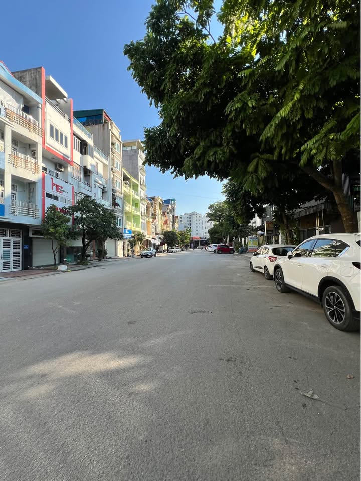 Căn 5 Tầng Mặt Đường Hạ Lý Hải Phòng 100m² Giá 12.6 Tỷ - Đầu Tư Sinh Lời